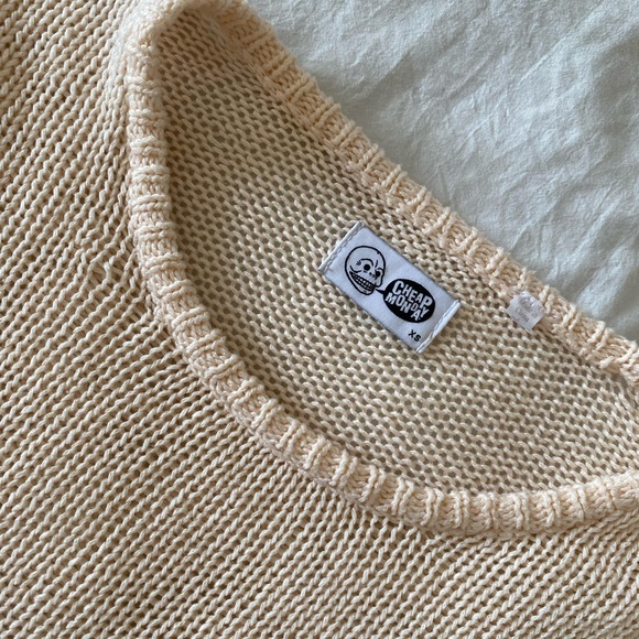 Light pink sweater - Picture 2 of 2